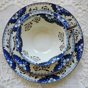 Lumânare Cup & Candle în ceașcă vintage Bavaria. Set mic dejun