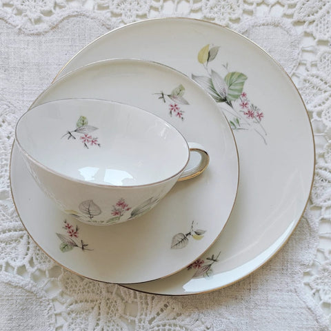 Lumânare Cup & Candle în ceașcă vintage Bavaria. Set mic dejun