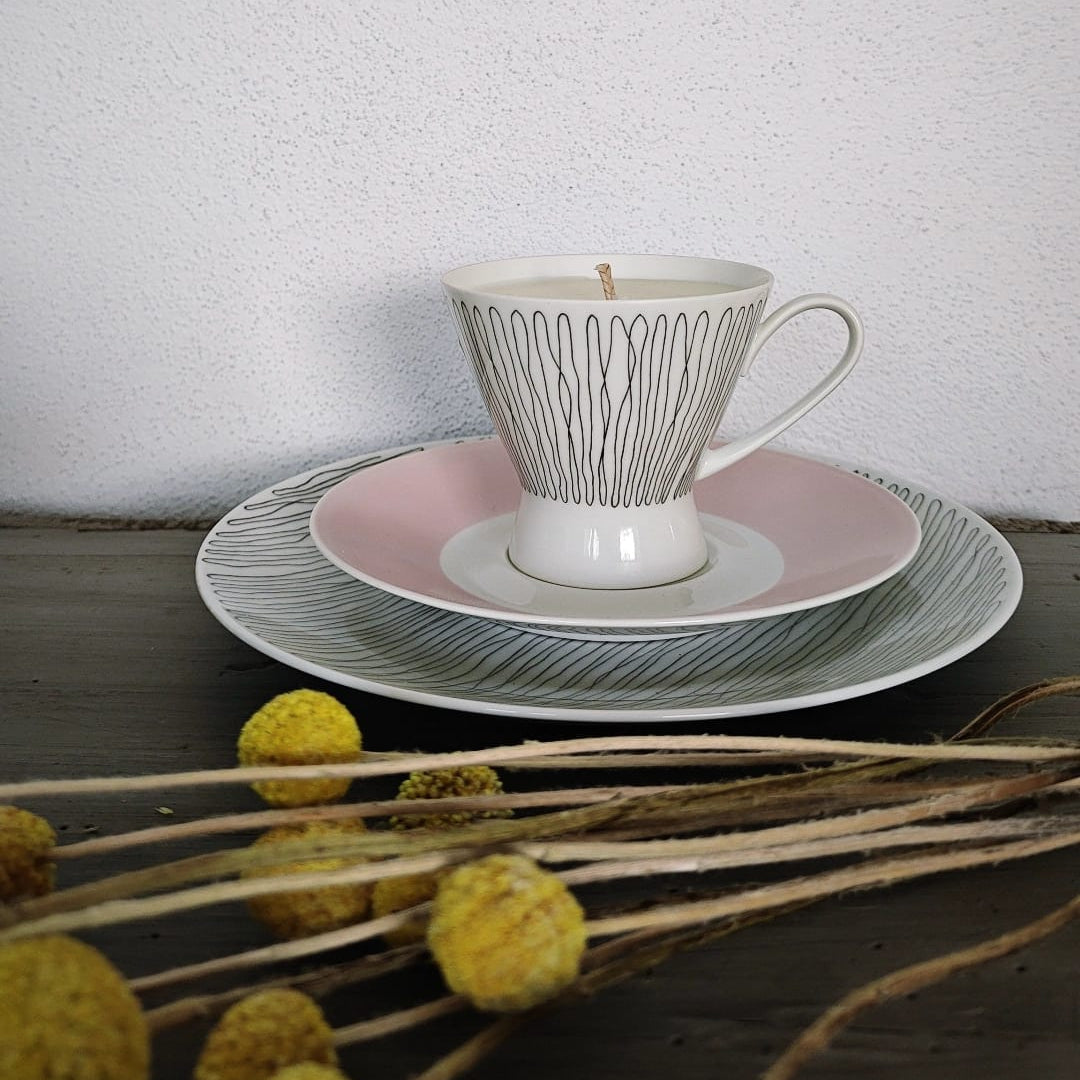 Trio lumânare Cup & Candle în ceașcă vintage