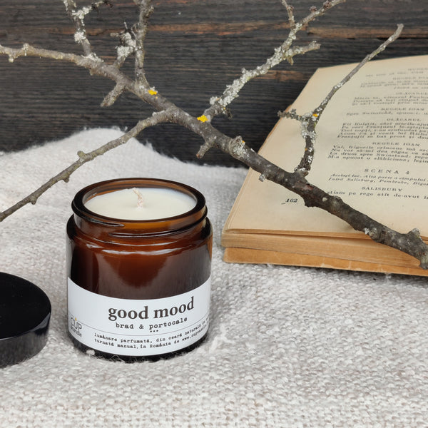 #GoodMood. Lumânare vegană din ceară de soia, Brad și portocale