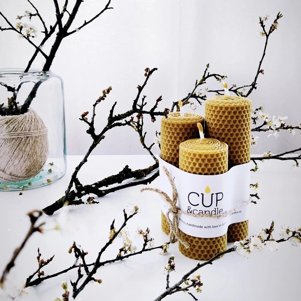 #Bees. Set 3 lumânări groase din ceară de albine