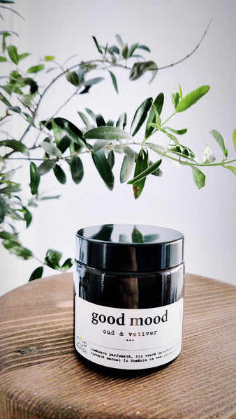 #GoodMood. Lumânare vegană din ceară de soia, Oud și Vetiver