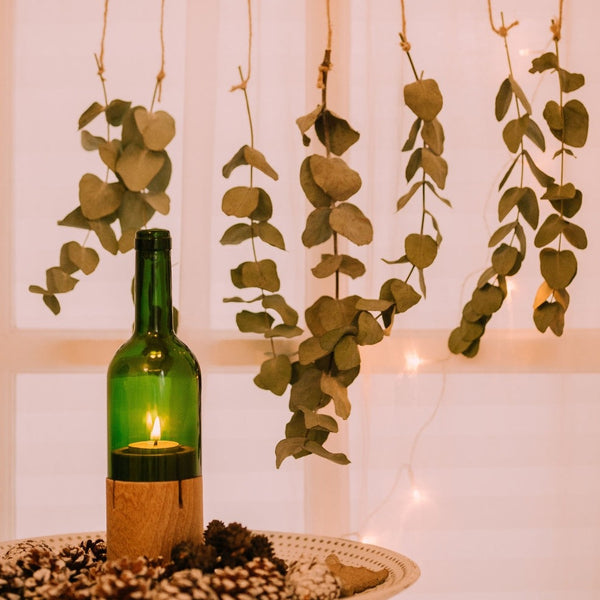 #FineWine. Lampă Cup & Candle din sticlă veche & lemn reciclat